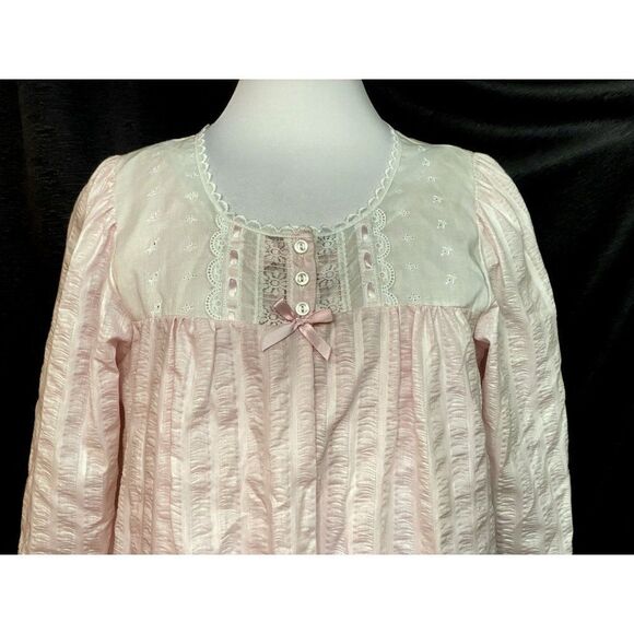 Carriage Court Vintage Pink Nightgown & Robe Set Sz S Eyelet Lace Ribbon Detail - Picture 4 of 8